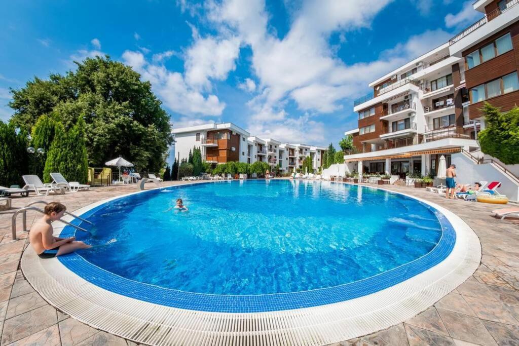 Messambria Fort Beach - Premium Apartments Еленіте Екстер'єр фото