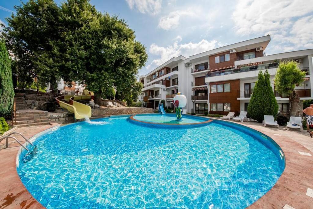 Messambria Fort Beach - Premium Apartments Еленіте Екстер'єр фото