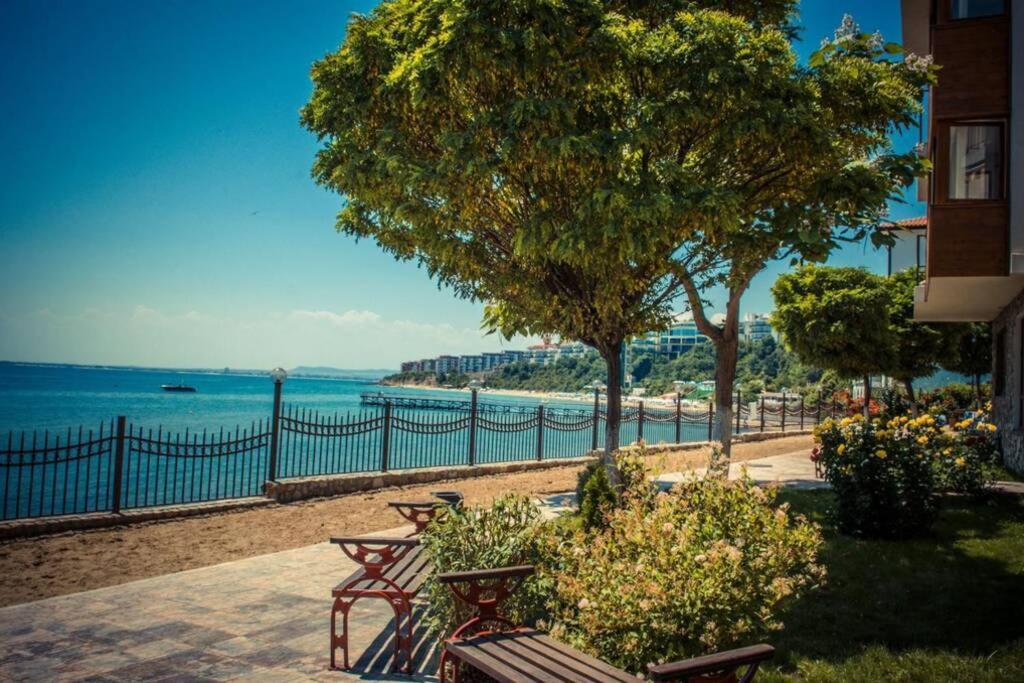 Messambria Fort Beach - Premium Apartments Еленіте Екстер'єр фото