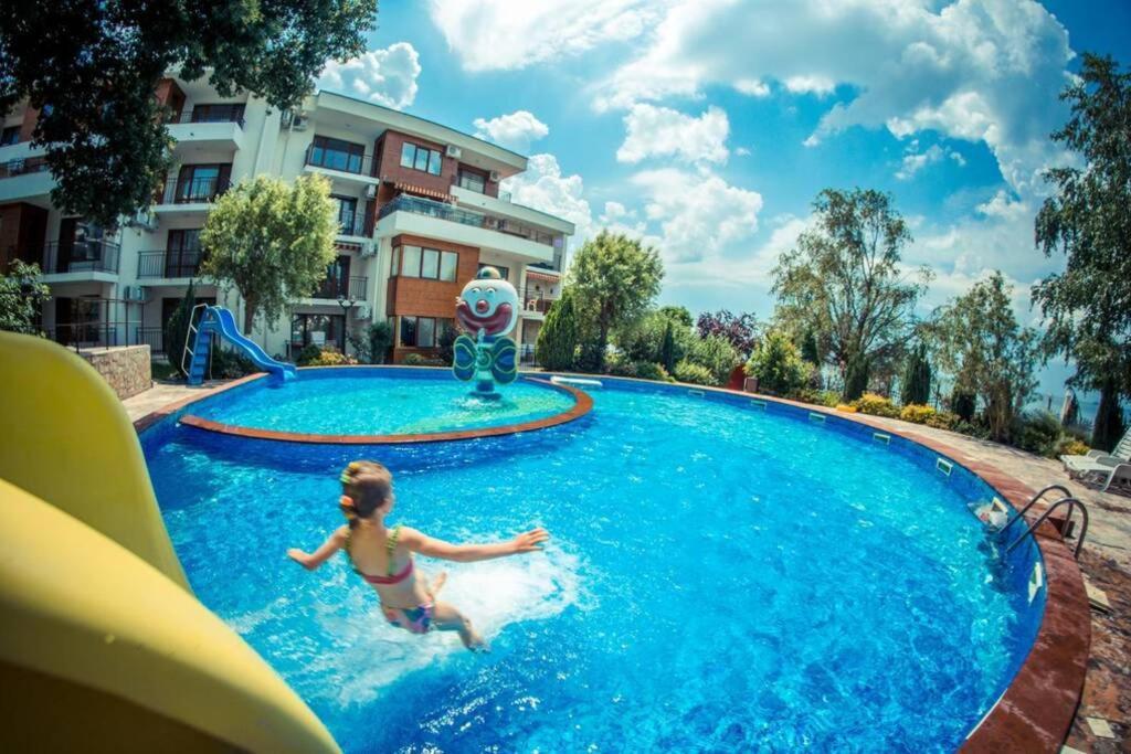 Messambria Fort Beach - Premium Apartments Еленіте Екстер'єр фото