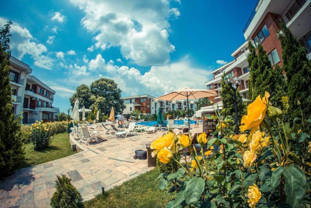 Messambria Fort Beach - Premium Apartments Еленіте Екстер'єр фото